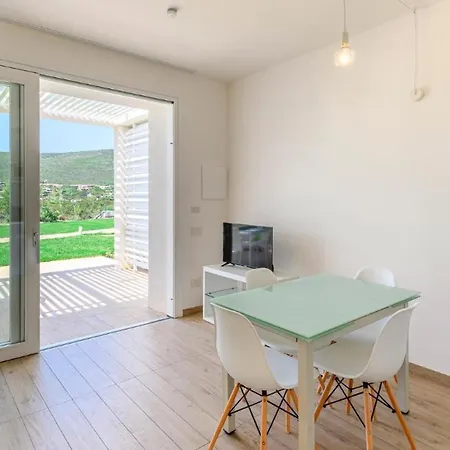 Stunning Capo Falcone Charming 1 Bedroom Sleeps 4