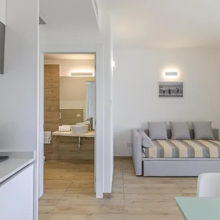 Stunning Capo Falcone Charming 1 Bedroom Sleeps 4 شقة ستينتينو