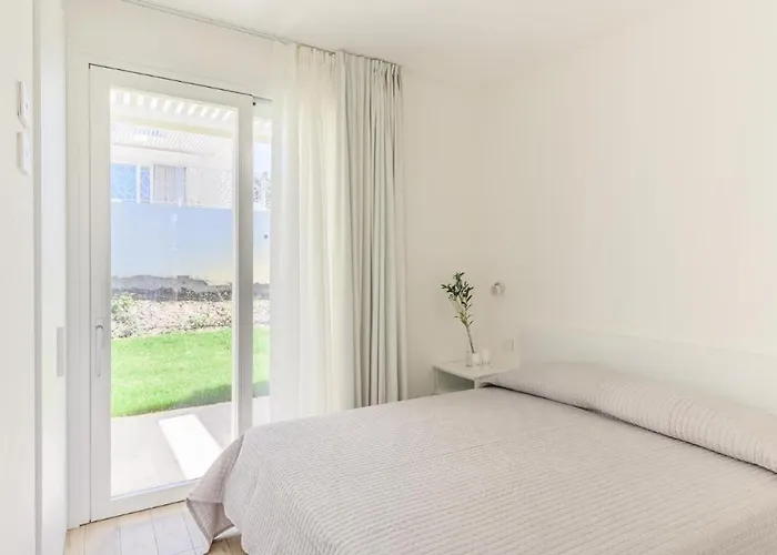 Stunning Capo Falcone Charming 1 Bedroom Sleeps 4