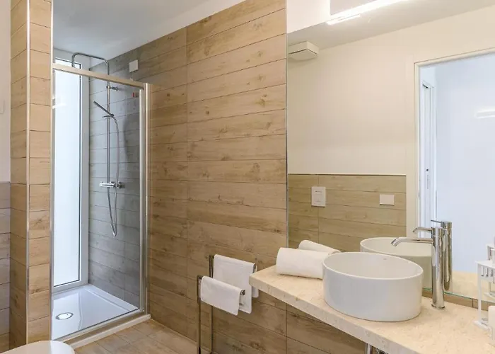 Stunning Capo Falcone Charming 1 Bedroom Sleeps 4 *