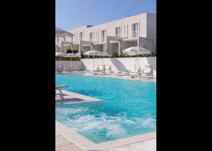 Stunning Capo Falcone Charming 1 Bedroom Sleeps 4 דירה